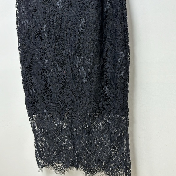 NWT ALLANDWELL Women's Elegant Floral Lace Round Neck Lace Dress size L black - Picture 15 of 16